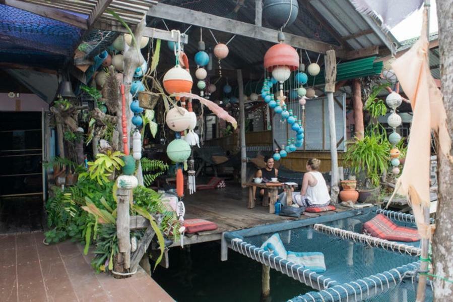 קו לנטה Peacock Hostel מראה חיצוני תמונה