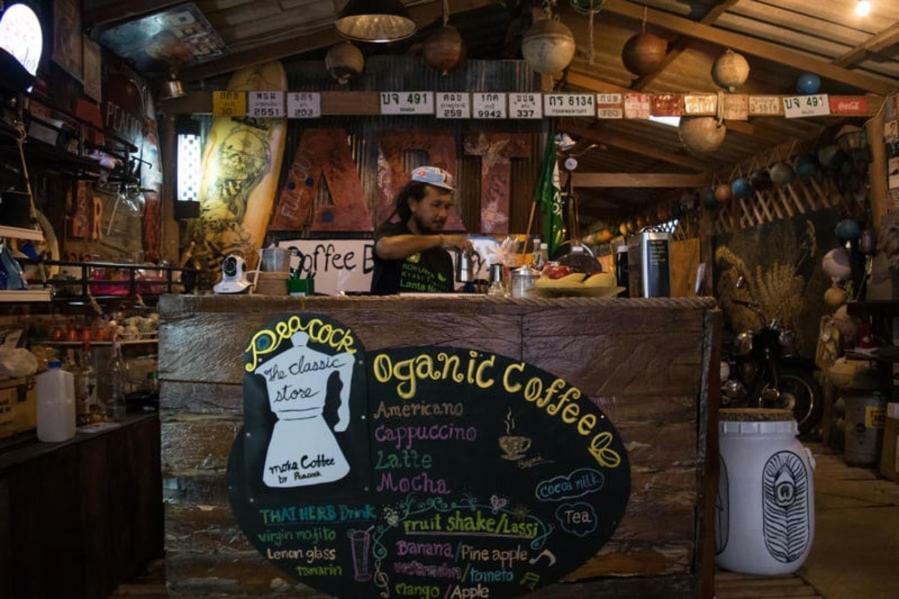 קו לנטה Peacock Hostel מראה חיצוני תמונה