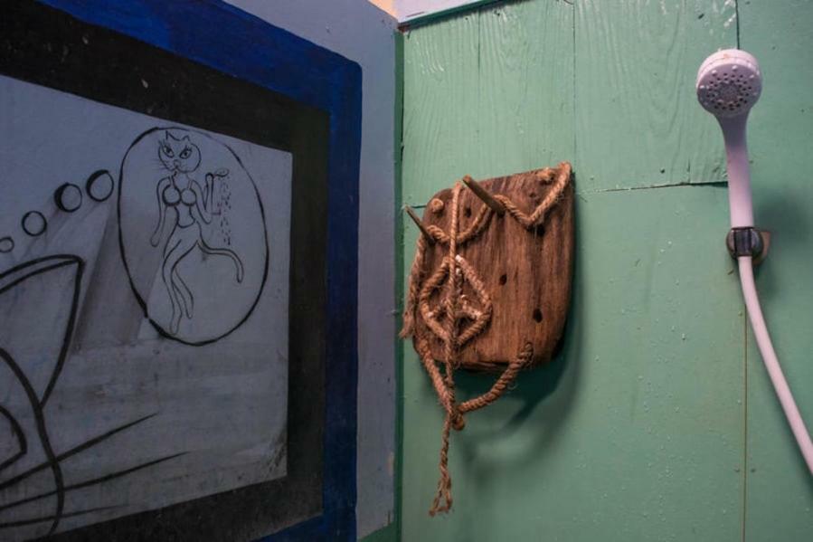 קו לנטה Peacock Hostel מראה חיצוני תמונה